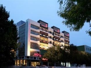 Zhengzhou Oak 5 Seasons Hotel Kültér fotó